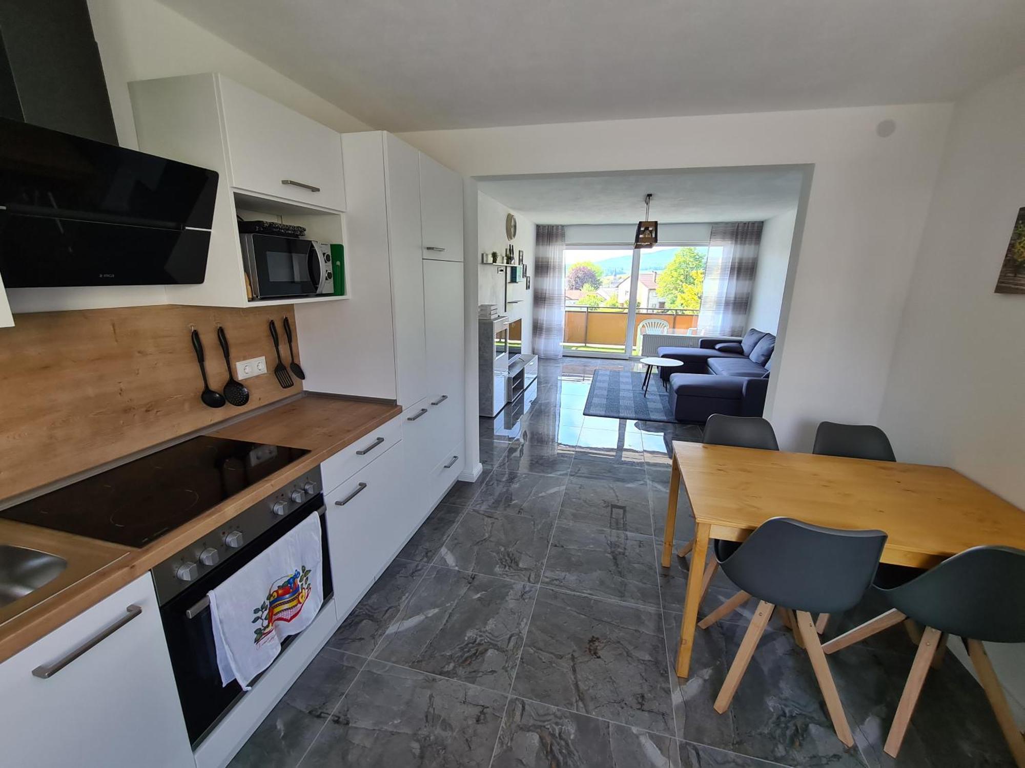Apartment Grosse Moderne In Wunsiedel